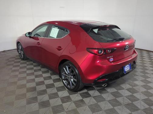 2023 Mazda Mazda3 FWD w/Preferred Package