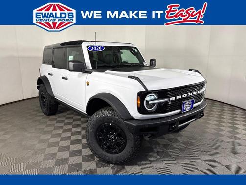 Oxford White 2026 Ford Bronco Badlands