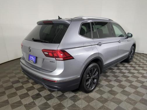 2024 Volkswagen Tiguan 2.0T SE 4MOTION