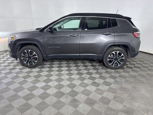 Granite Crystal Metallic Clearcoat 2022 Jeep Compass Limited