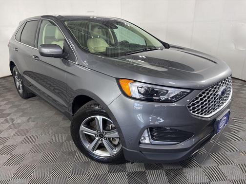 Carbonized Gray Metallic 2024 Ford Edge SEL