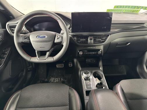 2023 Ford Escape ST-Line Elite