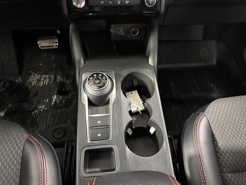 2023 Ford Escape ST-Line Elite