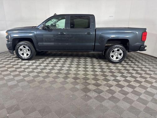 2017 Chevrolet Silverado 1500 2LT