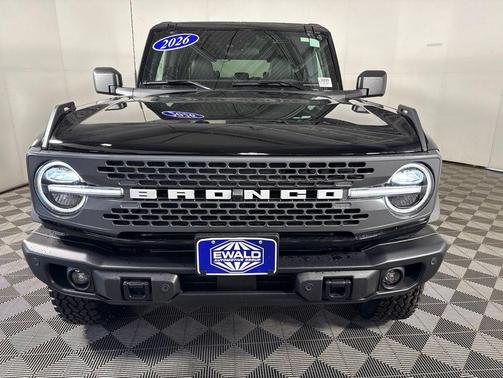Shadow Black 2026 Ford Bronco Badlands