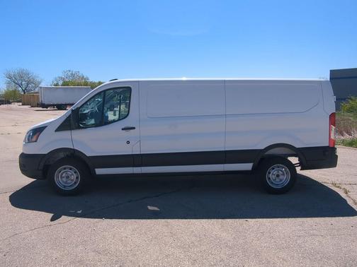 Oxford White 2026 Ford Transit-150 Base