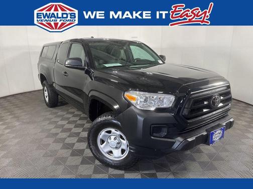 Midnight Black Metallic 2022 Toyota Tacoma SR