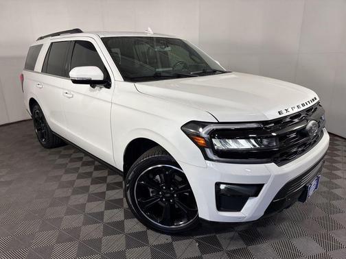 Star White Metallic Tri-Coat 2022 Ford Expedition Limited