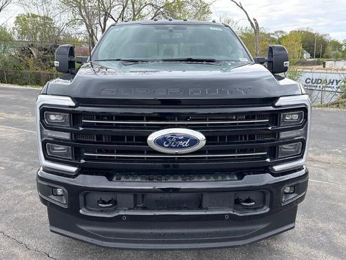 Agate Black Metallic 2026 Ford F-250 Platinum