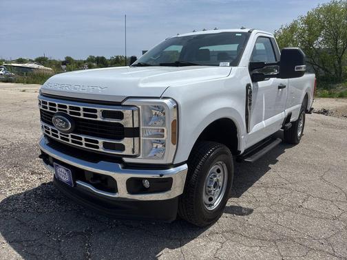 Oxford White 2024 Ford F-250 XL