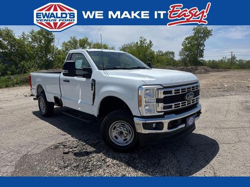 Oxford White 2024 Ford F-250 XL