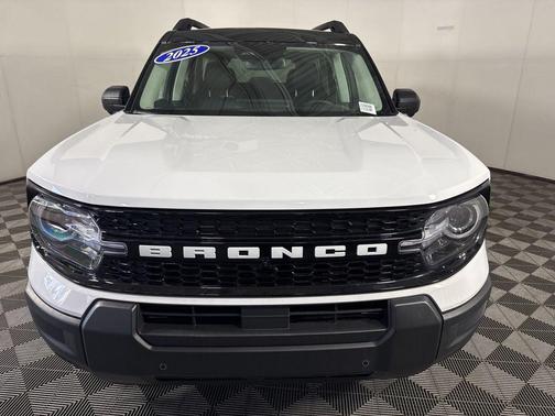 Oxford White 2025 Ford Bronco Sport Outer Banks