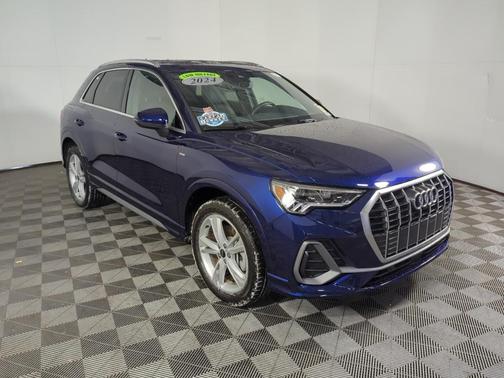 2024 Audi Q3 45 S line Premium Plus
