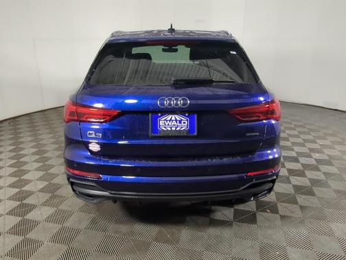 2024 Audi Q3 45 S line Premium Plus
