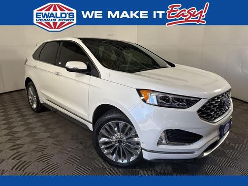 Star White Metallic Tri-Coat 2024 Ford Edge Titanium