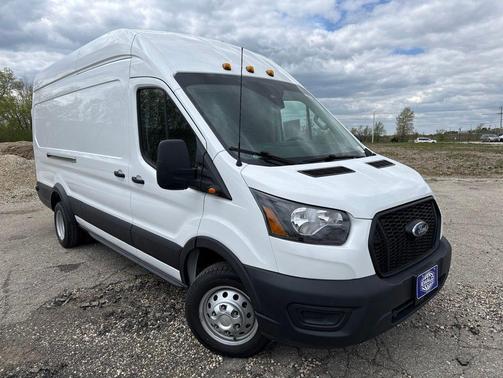 Oxford White 2022 Ford Transit-350 Base