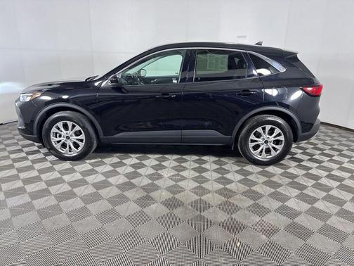 Agate Black Metallic 2023 Ford Escape Active