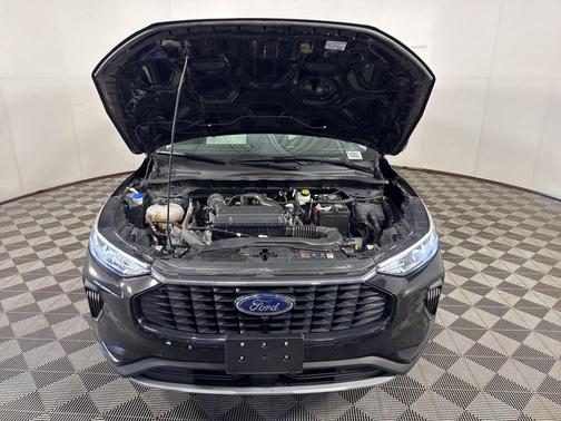 Agate Black Metallic 2023 Ford Escape Active