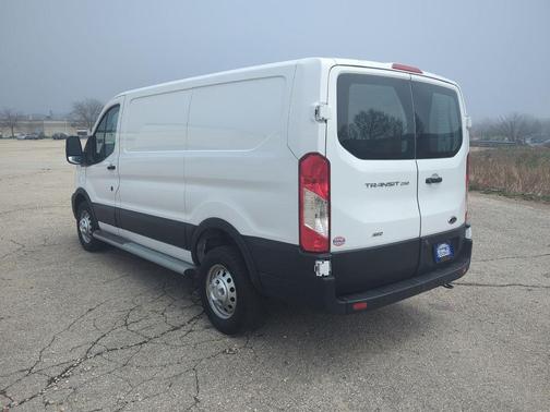 Oxford White 2024 Ford Transit-250 Base