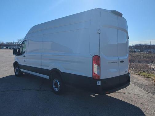 Oxford White 2025 Ford Transit-250 Base