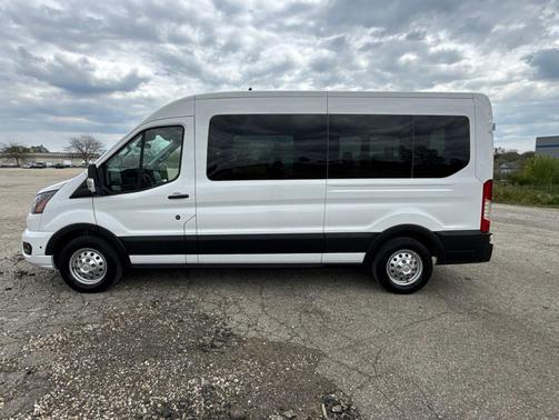 Oxford White 2025 Ford Transit-350 XLT