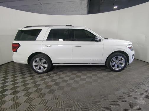 2024 Ford Expedition Platinum