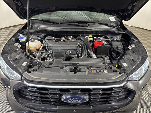 Agate Black Metallic 2023 Ford Escape ST-Line Elite