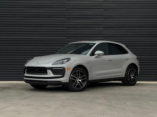 2025 Porsche Macan 