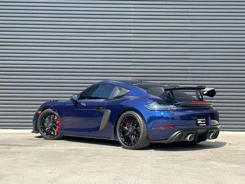2023 Porsche 718 Cayman GT4 RS