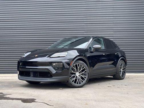 Black 2026 Porsche Macan Base SUV