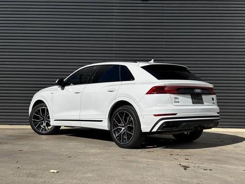 2020 Audi Q8 55 Prestige