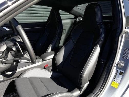 2025 Porsche 911 Turbo S