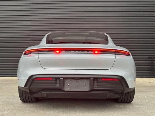 2025 Porsche Taycan Base