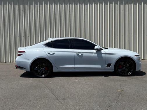 2023 Genesis G70 3.3T