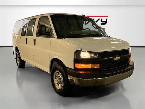 2024 Chevrolet Express 2500 RWD 2500 Regular Wheelbase WT