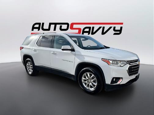 Summit White 2021 Chevrolet Traverse LT Leather