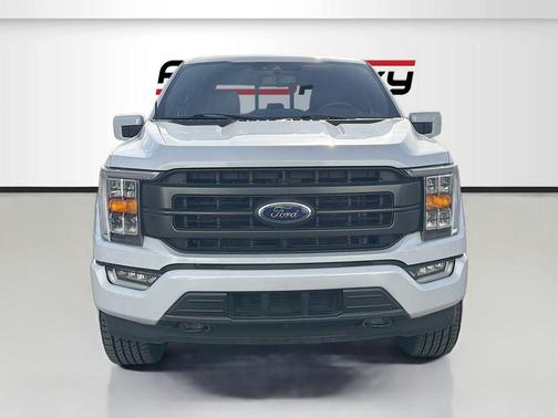 Space White Metallic 2022 Ford F-150 Lariat