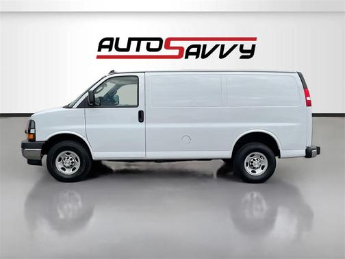 2024 Chevrolet Express 2500 RWD 2500 Regular Wheelbase WT