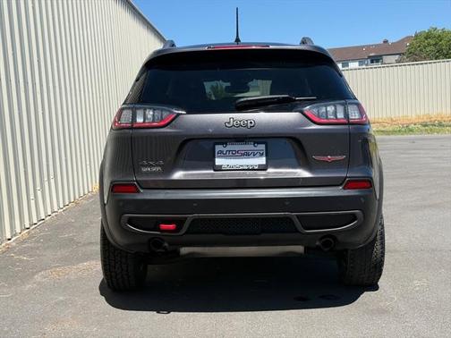 2021 Jeep Cherokee Trailhawk