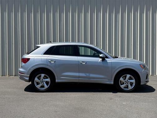 2019 Audi Q3 2.0T Premium