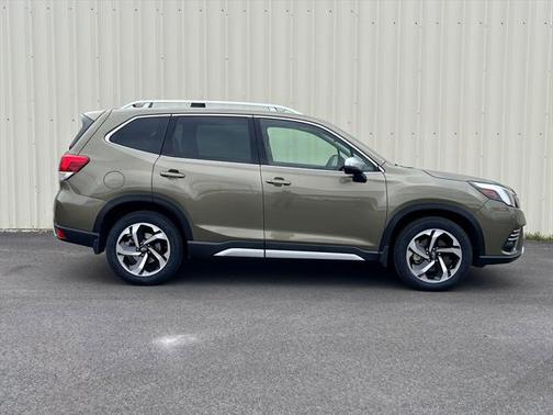 2022 Subaru Forester Touring
