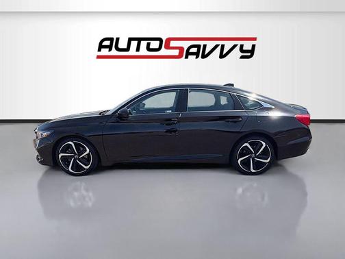 Crystal Black Pearl 2022 Honda Accord Sport SE 1.5T