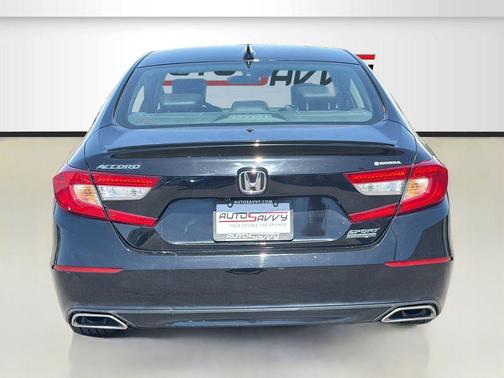 Crystal Black Pearl 2022 Honda Accord Sport SE 1.5T