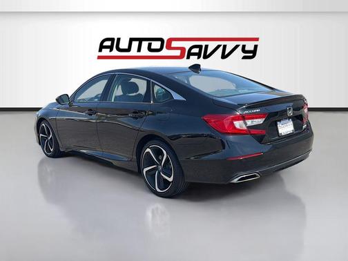 Crystal Black Pearl 2022 Honda Accord Sport SE 1.5T