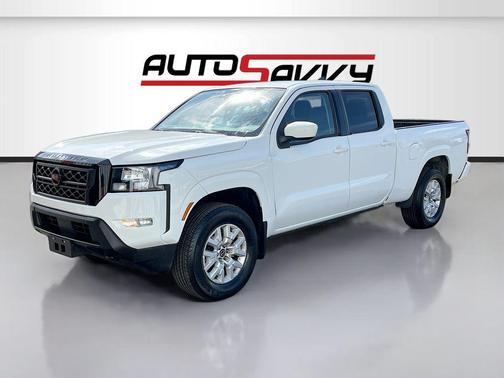 Glacier White 2022 Nissan Frontier SV