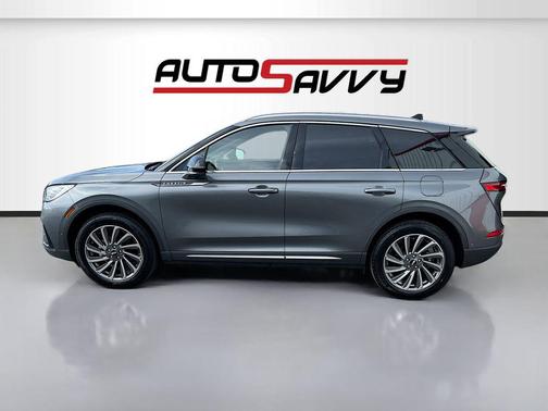 Asher Gray Metallic Clearcoat 2023 Lincoln Corsair Reserve