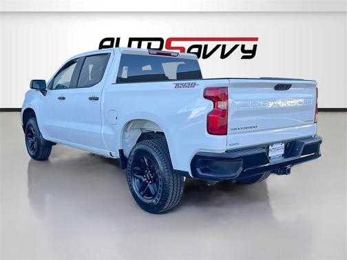 2024 Chevrolet Silverado 1500 Custom Trail Boss