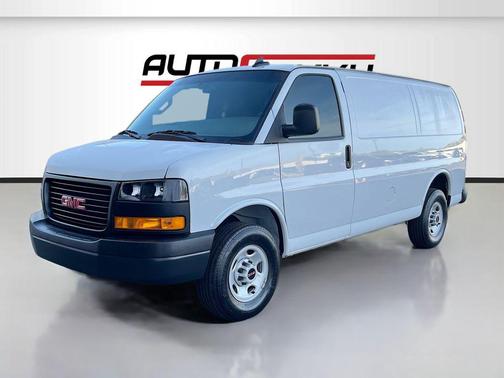 2024 GMC Savana 2500 Work Van