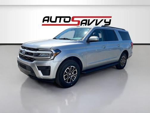 Iconic Silver Metallic 2022 Ford Expedition Max XLT