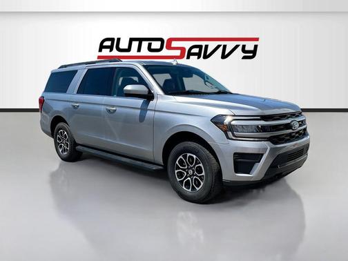 Iconic Silver Metallic 2022 Ford Expedition Max XLT